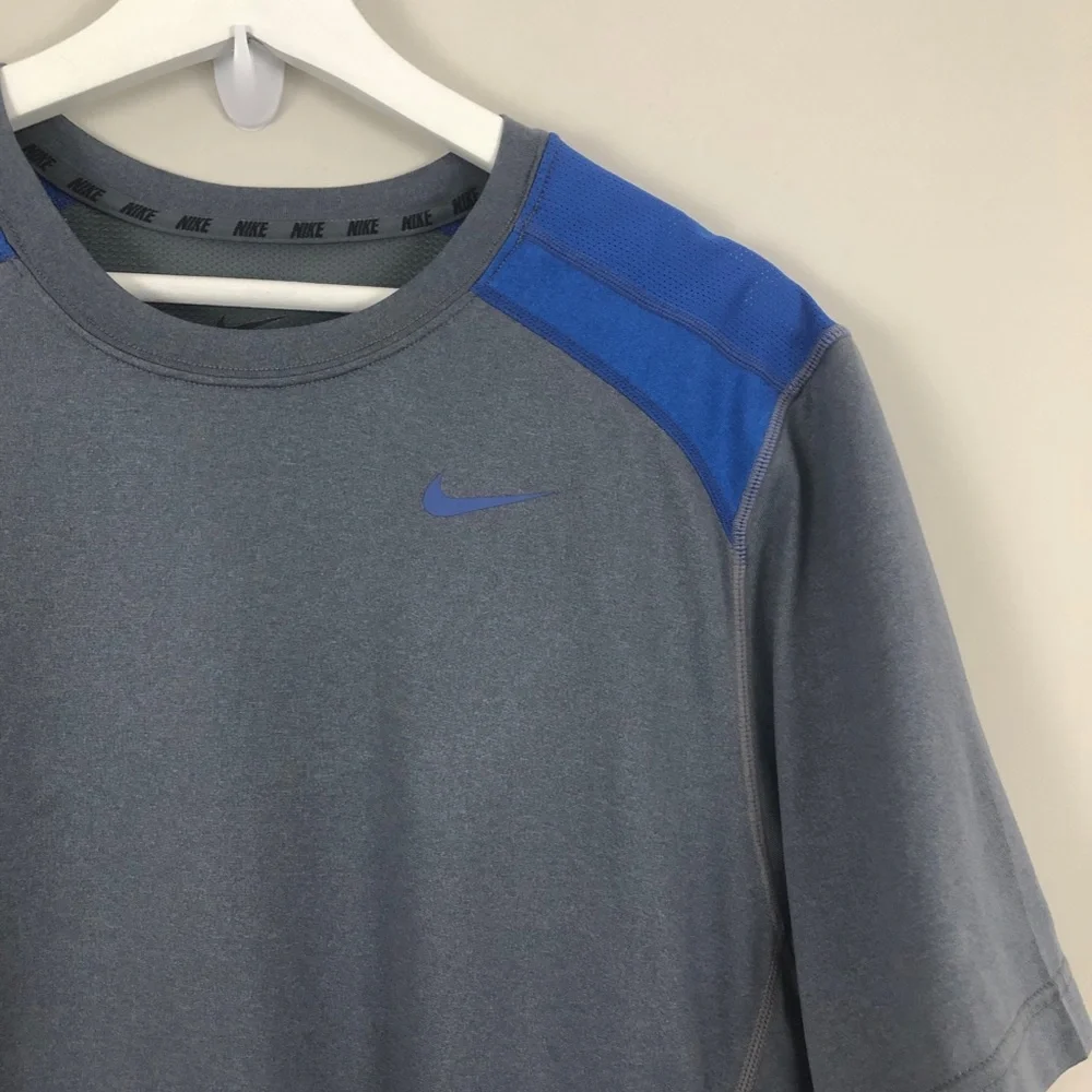 Nike DriFit Athletic Short Sleeve Shirt